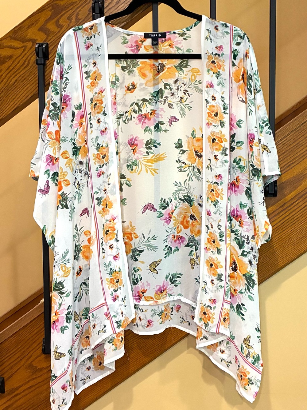 Torrid kimono cardigan Butterfly Garden SZ. 1-2/14-18 Women’s